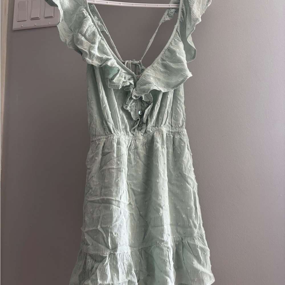 Mint Green Ruffled romper - Picture 5 of 8
